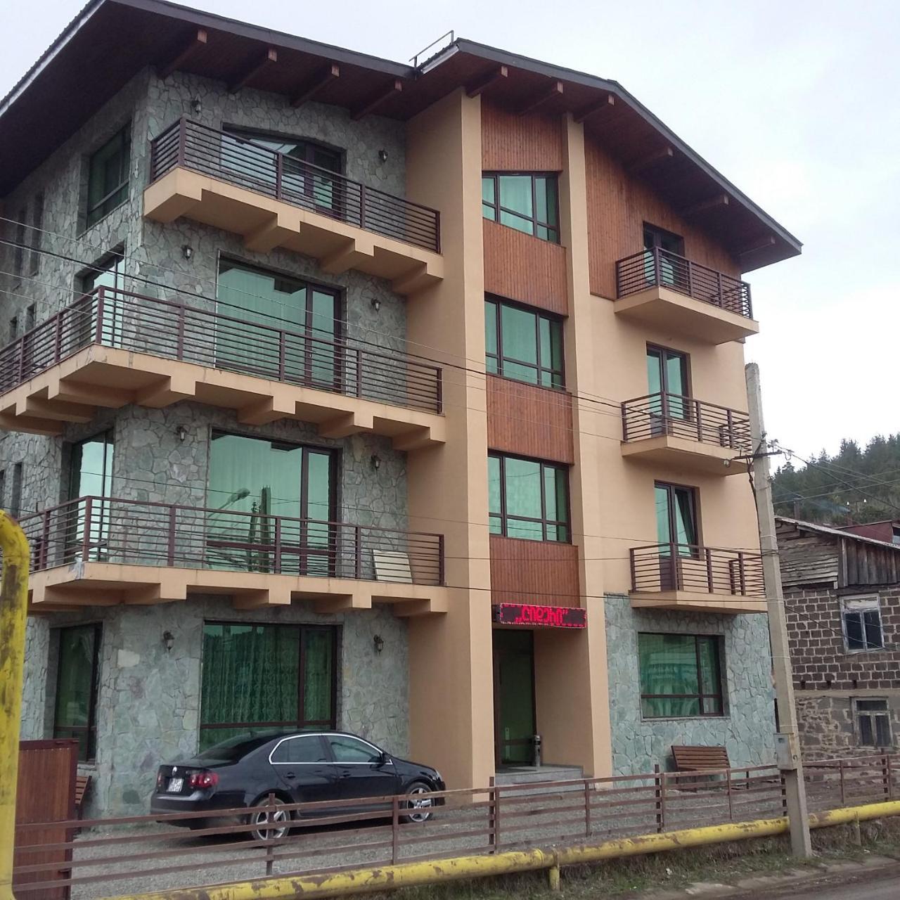 Hotel In Bakuriani Exteriér fotografie