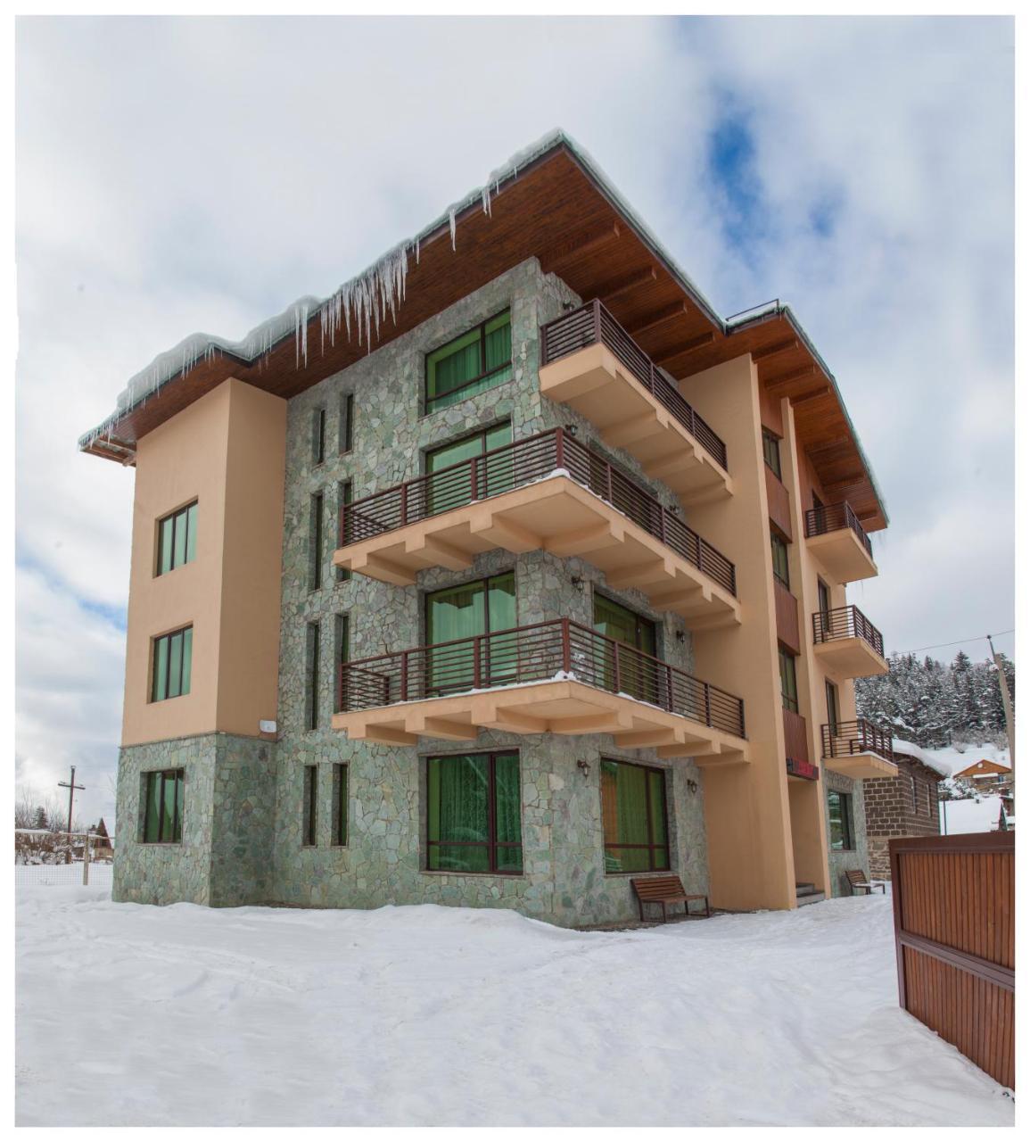Hotel In Bakuriani Exteriér fotografie